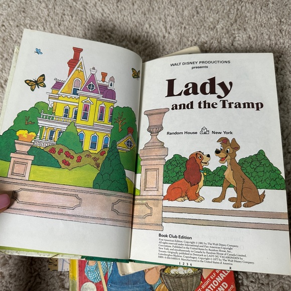 Vintage: Collectible Disney’s A Little Golden Book 6 Piece Bundle - Picture 10 of 11